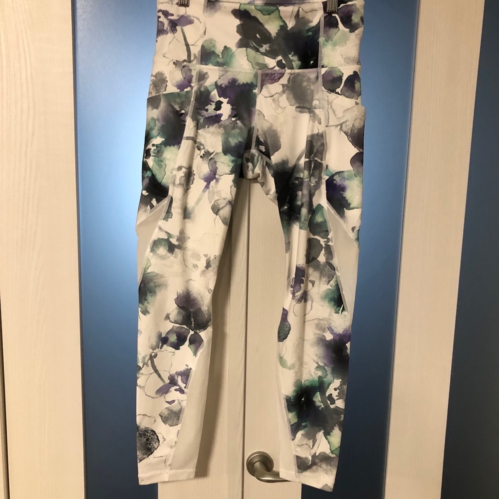 Athleta mudra legging 7/8